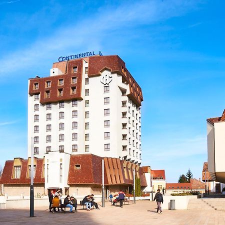 Continental Forum Tirgu Mures Marosvásárhely Kültér fotó